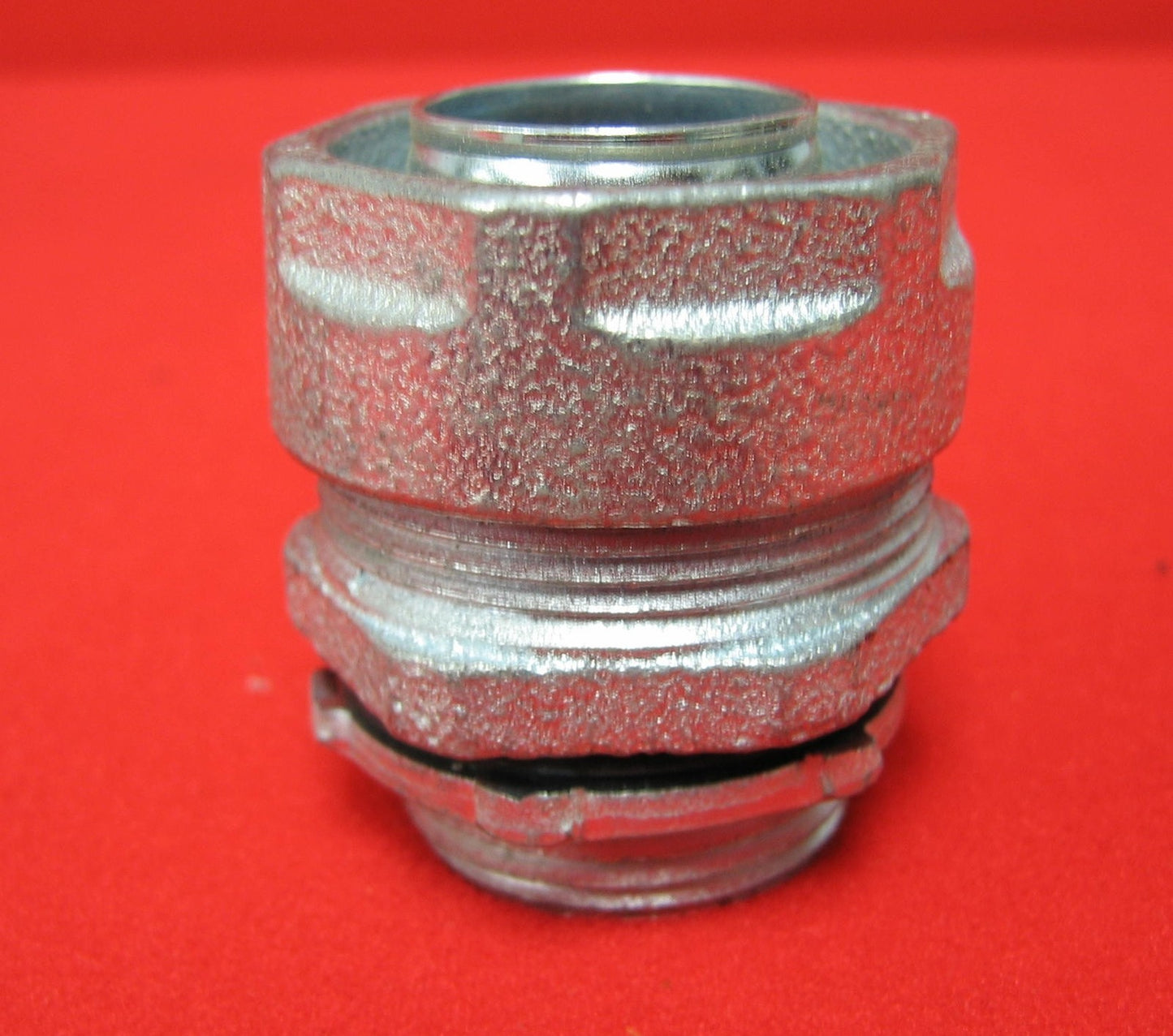 Raccord de conduit étanche aux liquides droit OZ GEDNEY 1", vendu par lot de 2