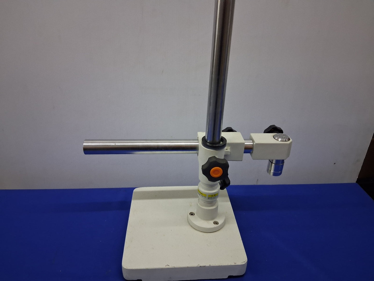 OLYMPUS SZ2-STU1 STEREO MICROSCOPE BOOM STAND