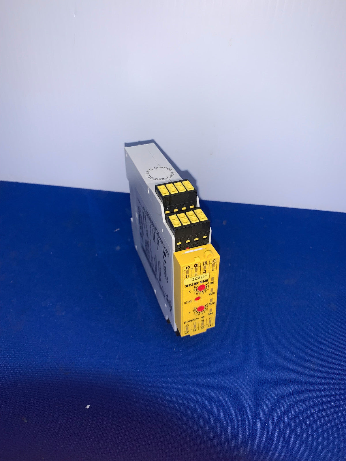 WIELAND SNS 4074K-C SICHERHEITSSTEUERGERÄT D-01