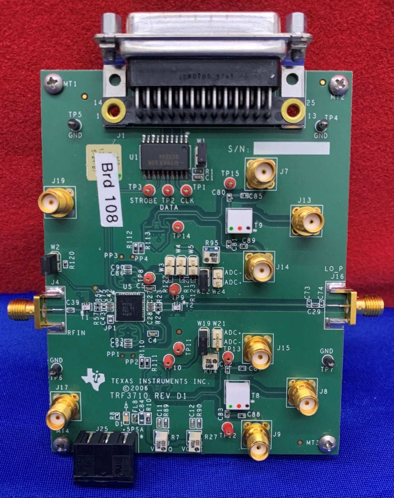 Texas Instruments TRF3701 REV D1 Evaluierungsmodul HF-Entwicklungstool