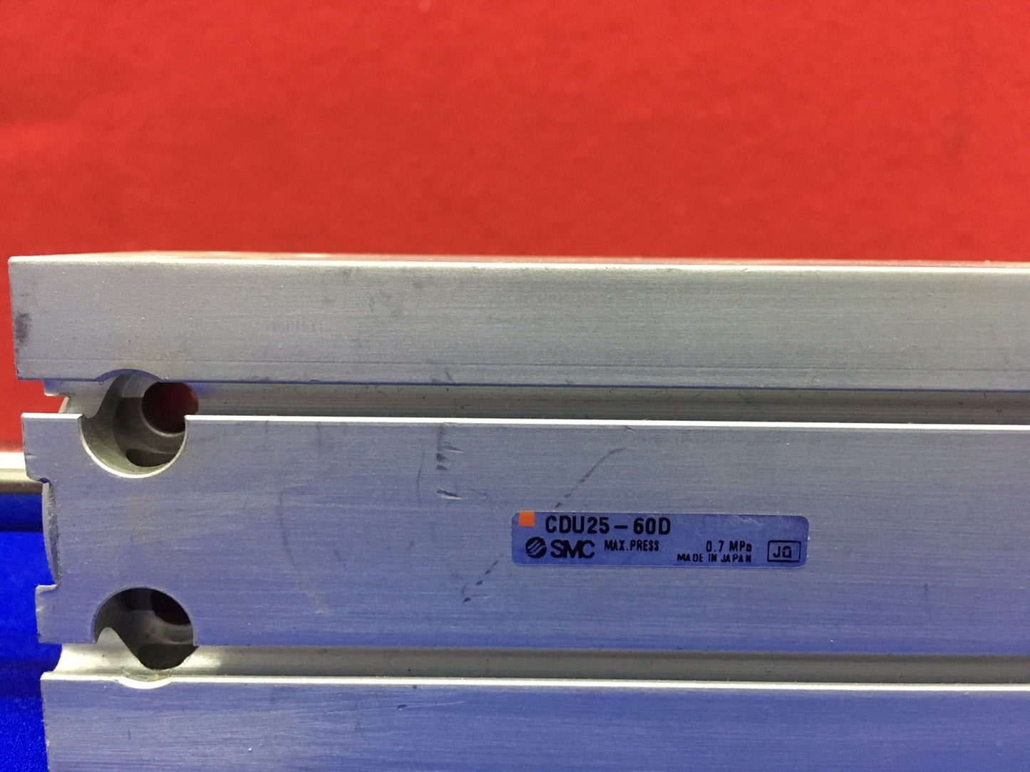 SMC CDU25-60D FREE MOUNT CYLINDER MAX PRESSURE 0.7 MPa