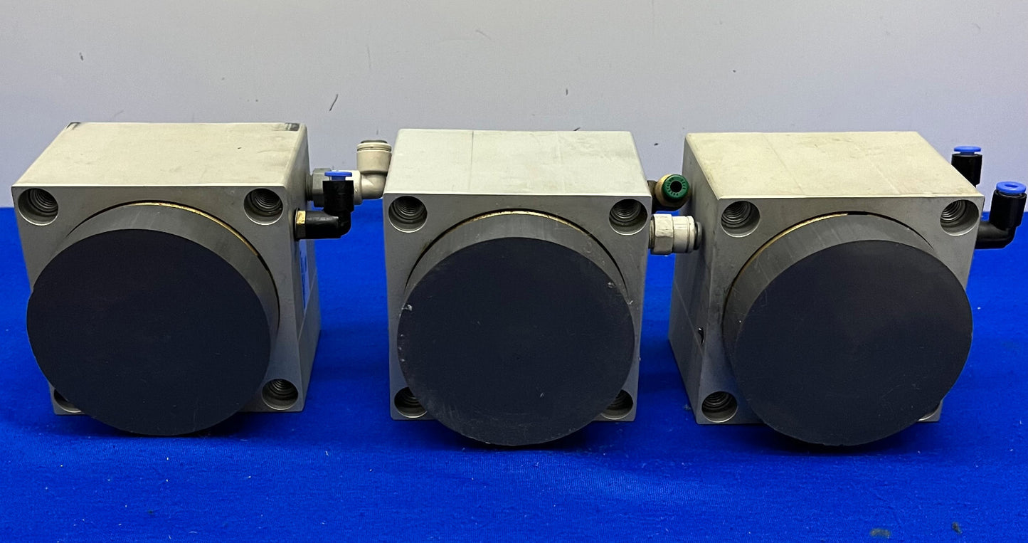 COMPACT INCH SQUARE BODY CYLINDER S3X1 BORE: 3 STROKE: 1 Lot of 3
