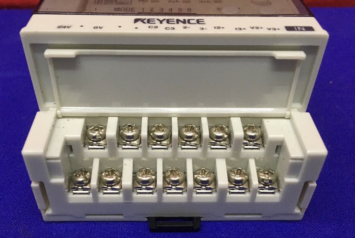 MÓDULO DE CONVERSIÓN A/D ANALÓGICO A DIGITAL KEYENCE KL-4AD / KL4AD