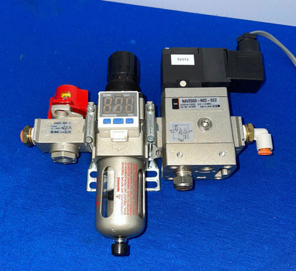 SMC-KLEP MET ISE35-N-65-P DIGITALE UITLEZING &amp; NAV2000-NO2-5DZ &amp; VHS20-NO2-2