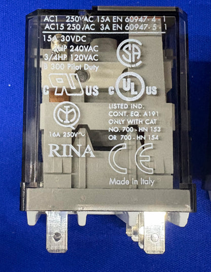 ALLEN BRADLEY AB 700-HB32Z24 SER E RELAY 24VDC - 1 LOT QTY 2