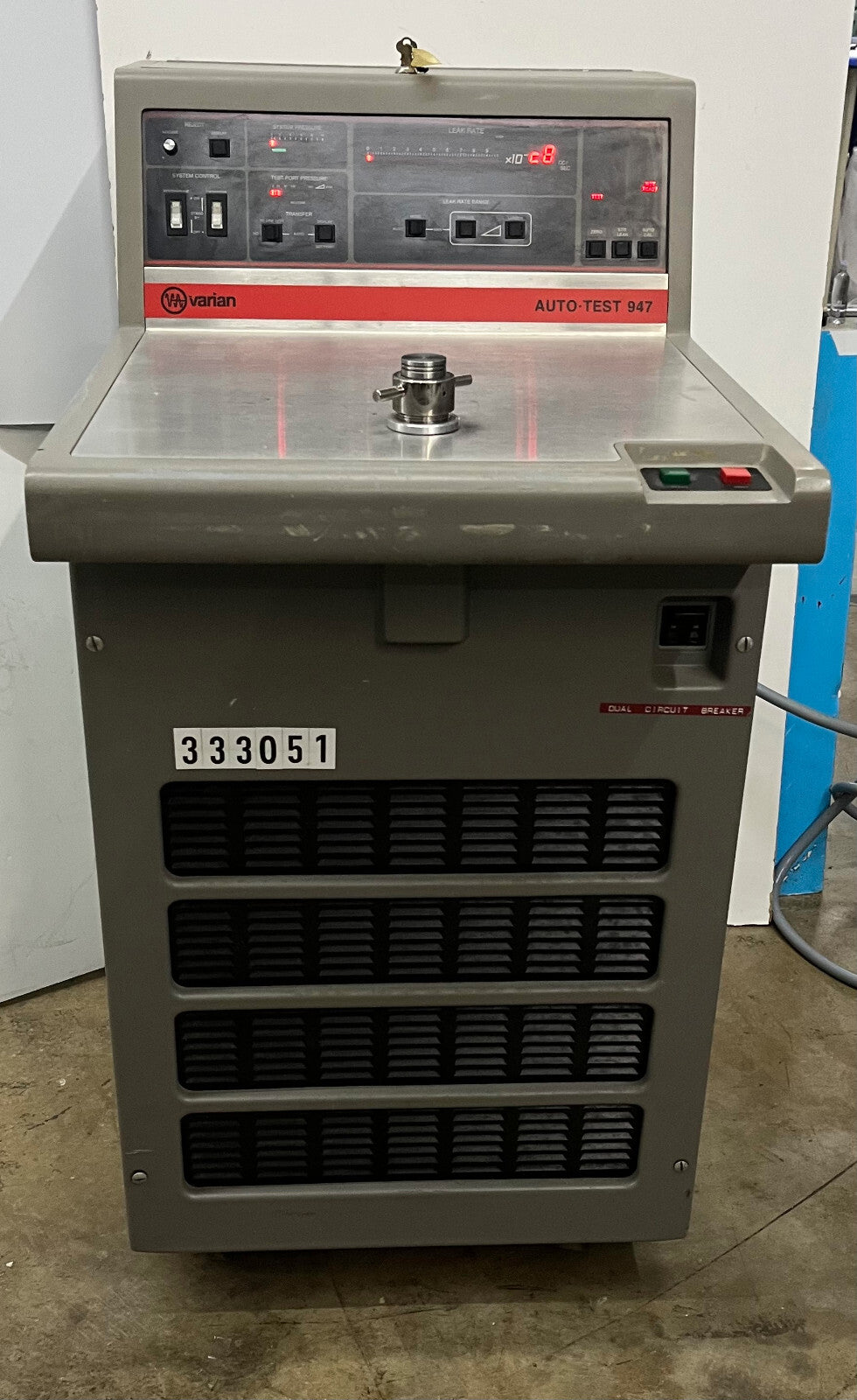 ESPECTRÓMETRO DE MASAS DE HELIO VARIAN AUTO-TEST 947 - DETECTOR DE FUGAS - PARA PIEZAS/REPARACIÓN H2 
