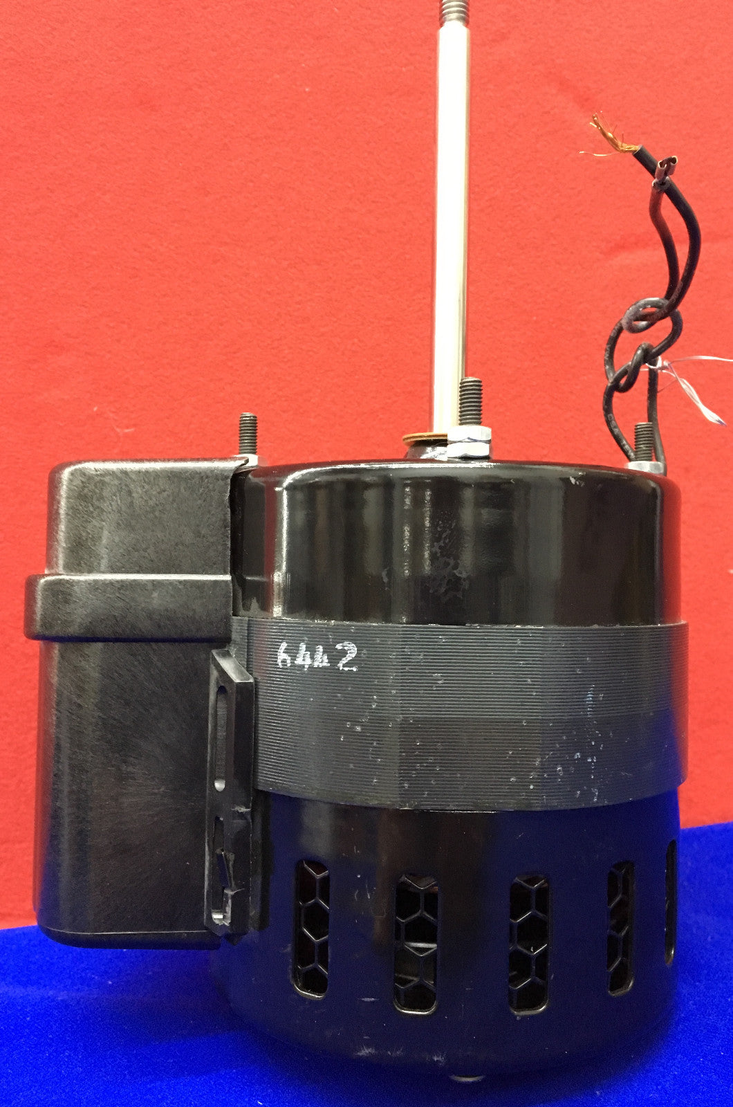 KLEINE RIESENPUMPE TYP U8581 U/min 3250 PS 1/5 V115