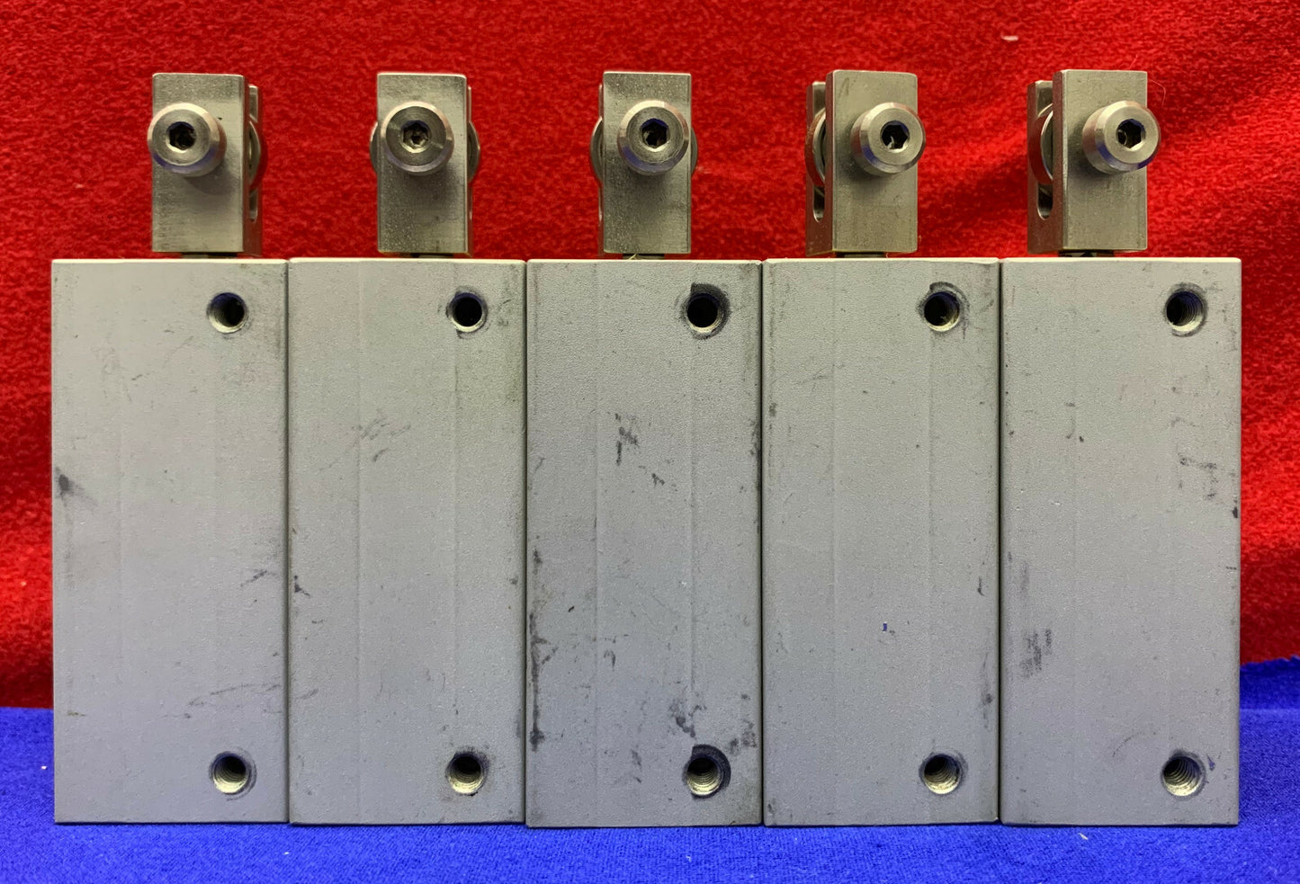 COMPACT AIR PRODUCTS AS34X2 PNEUMATIC AIR CYLINDERS. SELLING AS 1 LOT OF QTY. 5
