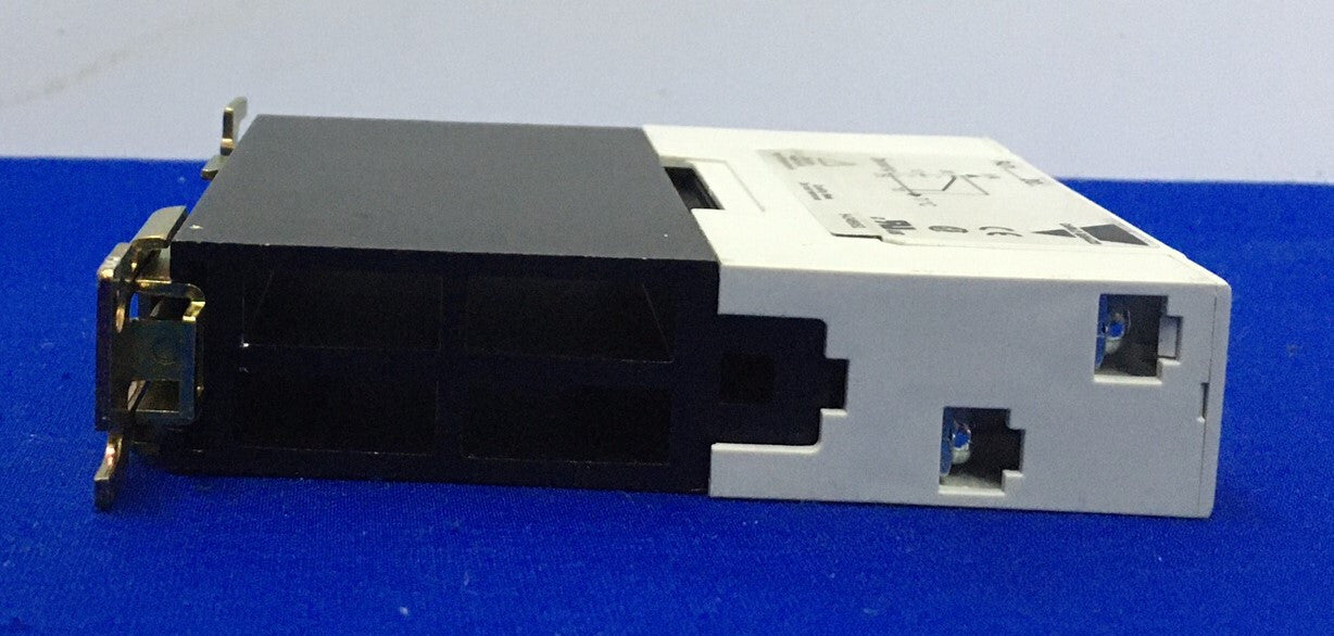CARLO GAVAZZI RJ1A23D20E SOLID STATE RELAIS MINI