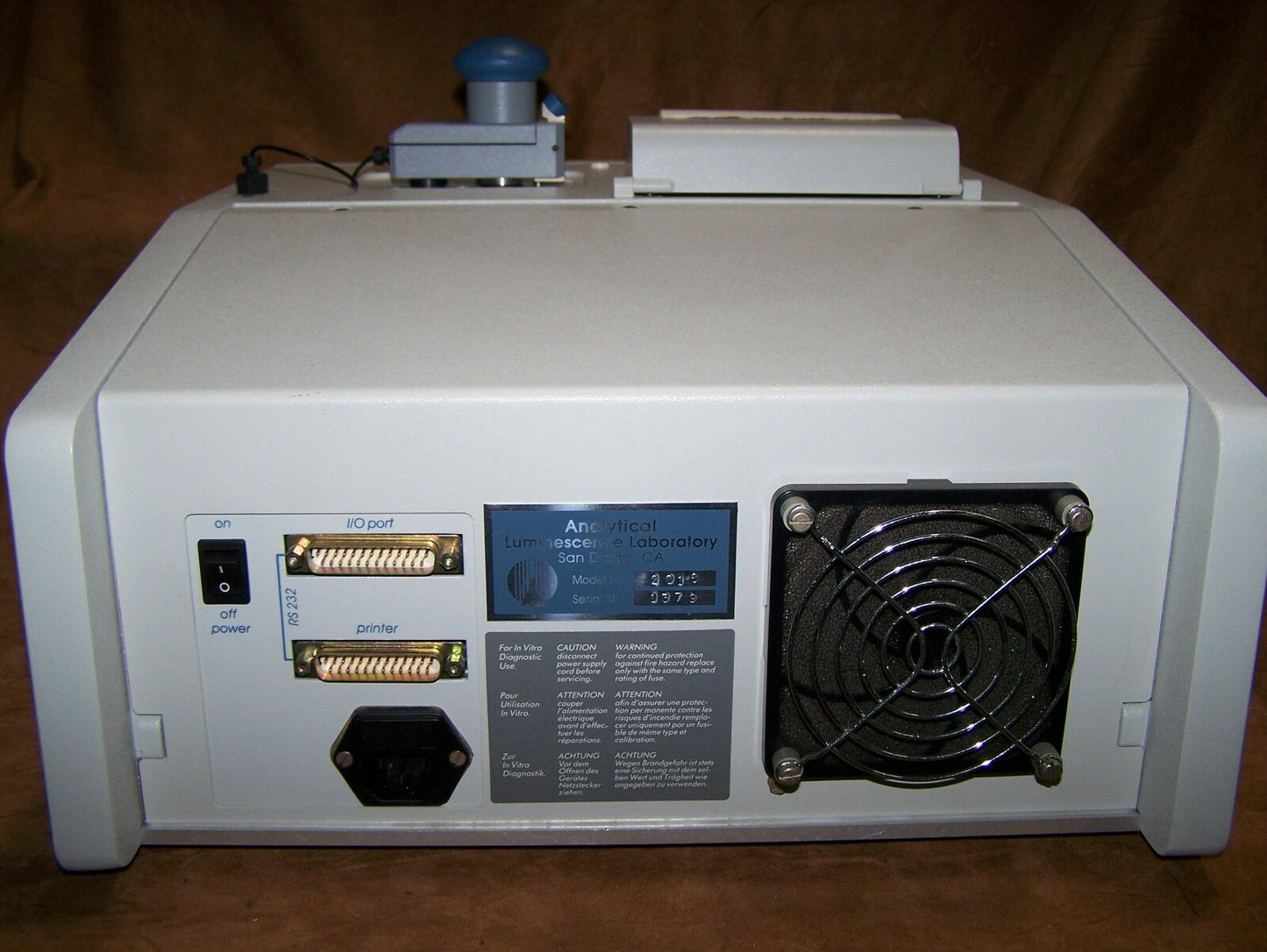 ANALYTICAL LUMINESCENCE LABORATORY MONOLIGHT 2010  FOR INVITRO DIAGNOSTIC USE