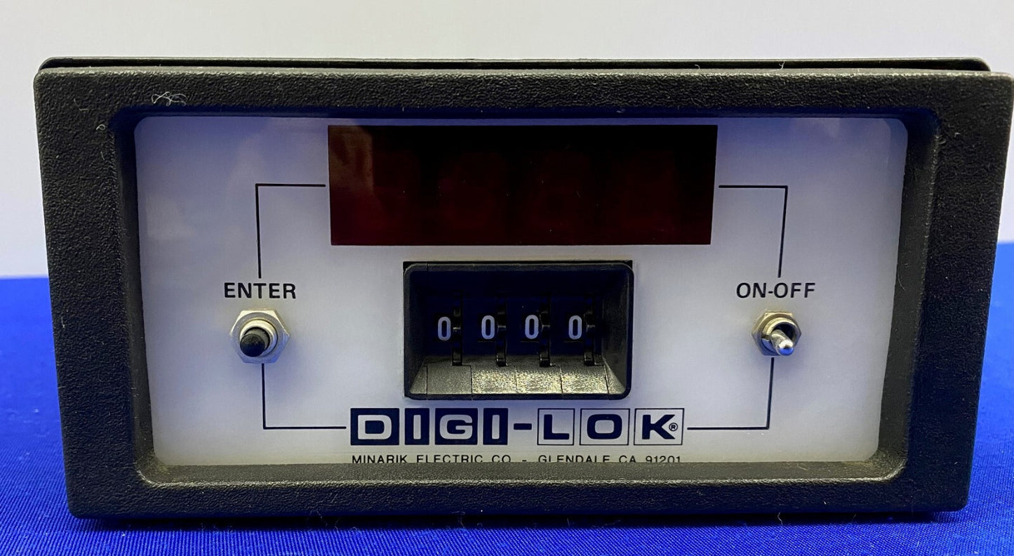 MINARIK DIGI-LOK CONTROL NO LABEL ON ITEM WE BELIEVE THIS TO BE A DLC100  MODEL