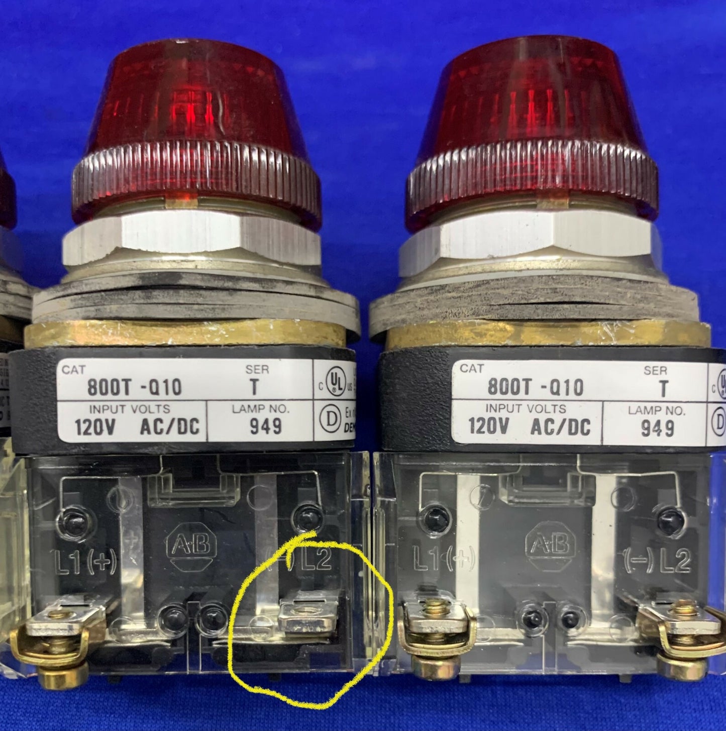 1 Lot QTY of 5 - Allen Bradley 800T-Q10 Ser T Red Pilot / Indicator Light