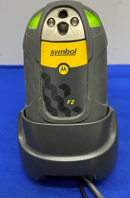 SYMBOL MOTOROLA BARCODE SCANNER LS3578-FZ2005WR mit LADEHALTERUNG