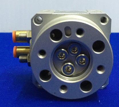 SMC MSUB3-180S MAX.PRESS. 0.7 MPa MSU ROTARY ACTUATOR WITH TABLE