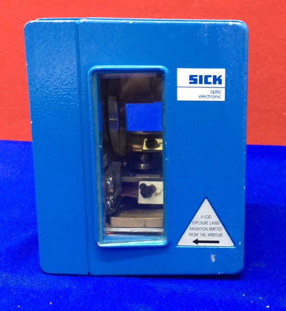 SICK OPTIC ELECTRONIC CLV280A0020 PN 1 013 188 CC 24 V +/-20 % RS-232 7,5 W