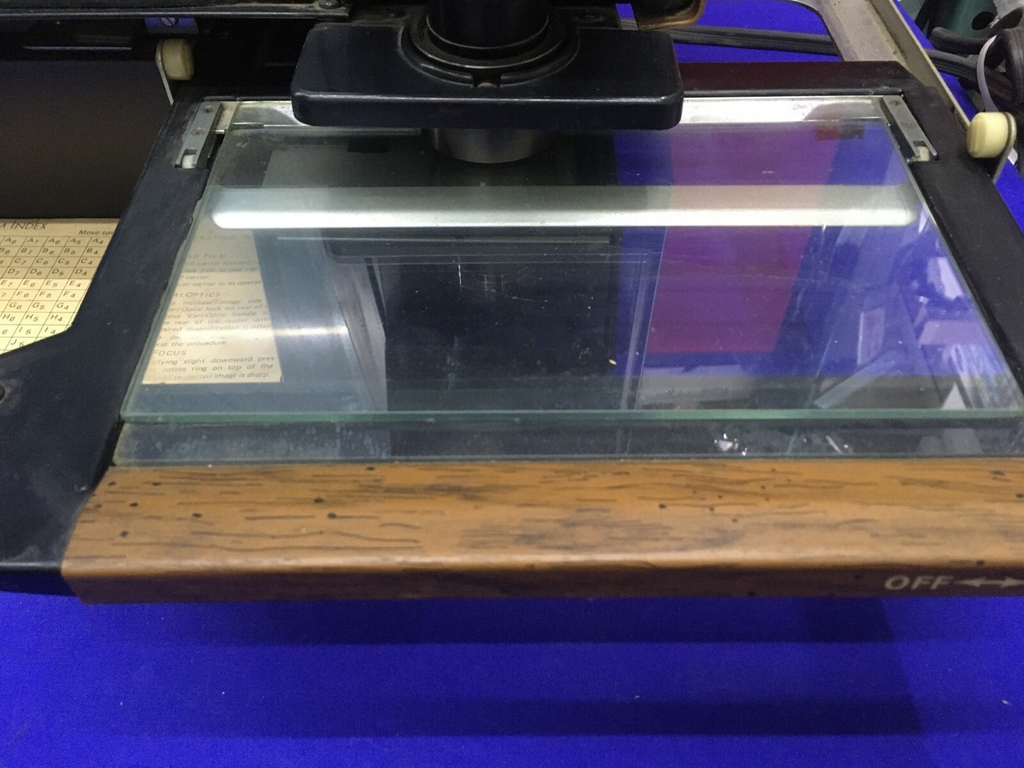 REALIST MICROFORM 3351 REALIST (Microfiche/Microfilm) LECTEUR POUR PIÈCES/RÉPARATION 