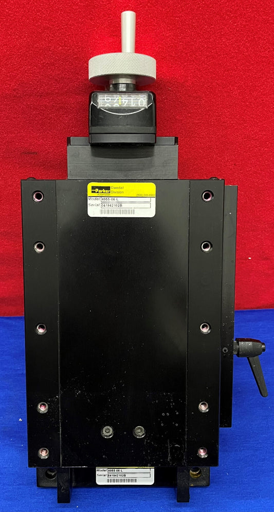 Parker Daedal 4955-06-L Manual Driven Positioner Stage Ball screw w/Lock