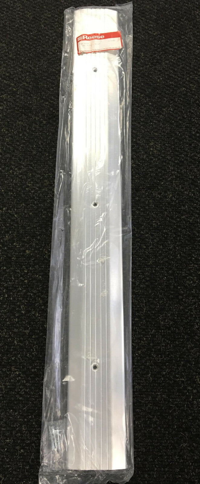 REI / REESE ENTERPRISES, INC. SOGLIA A SELLA DA 36" FINITURA IN ALLUMINIO