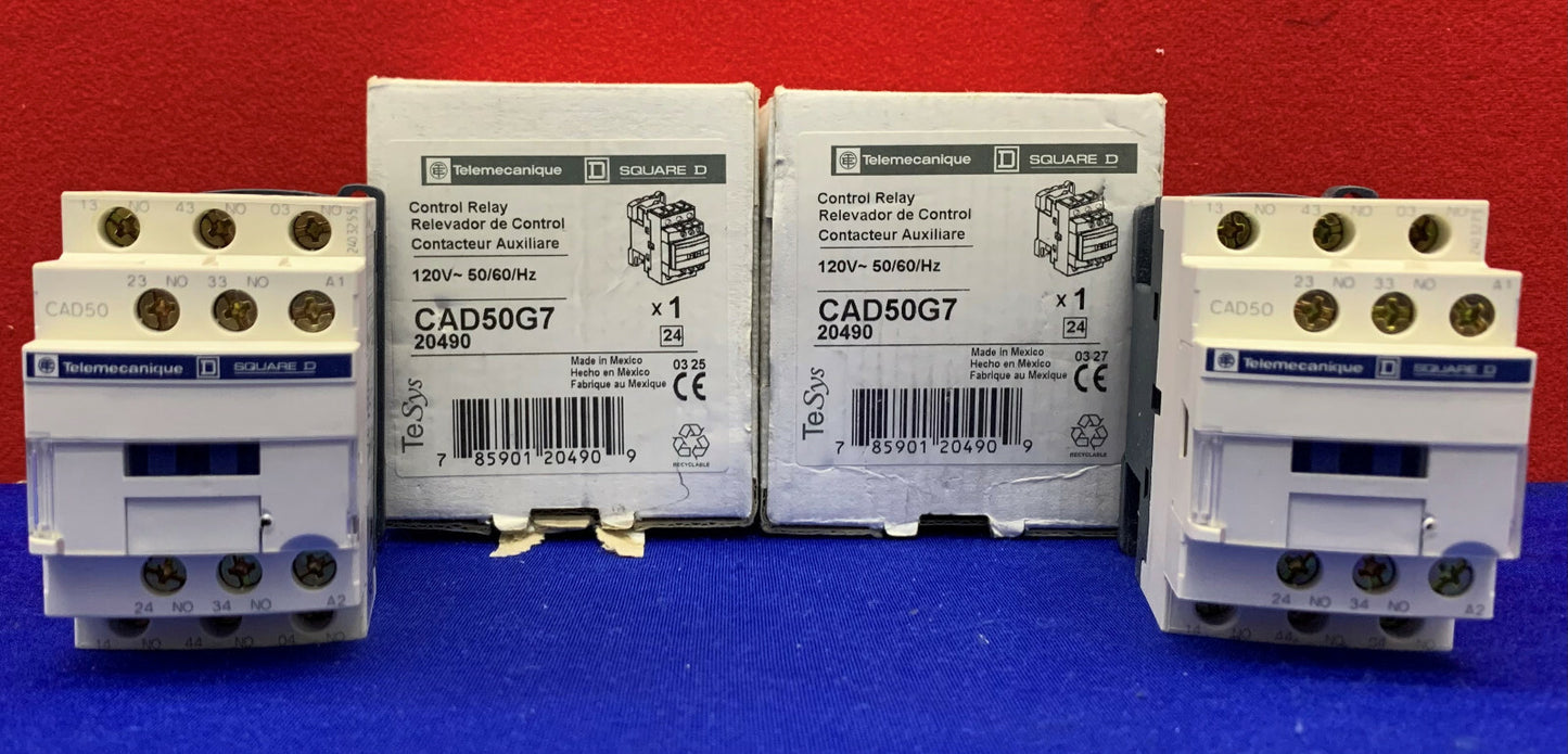 Lot of 2 Schneider Square D Telemecanique CAD50G7 Control Relay