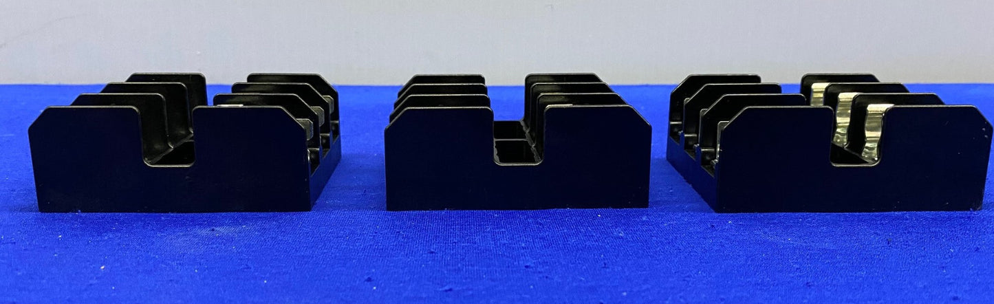 1 LOT QTY 3 - COOPER BUSSMANN / BUSS ®  BC6033PQ FUSEBLOCK