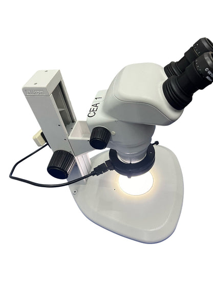 MICROSCOPE NIKON SMZ 745 6,7X-50X AVEC SUPPORT NIKON C-PSN 213406 ET ÉCLAIRAGE LED 