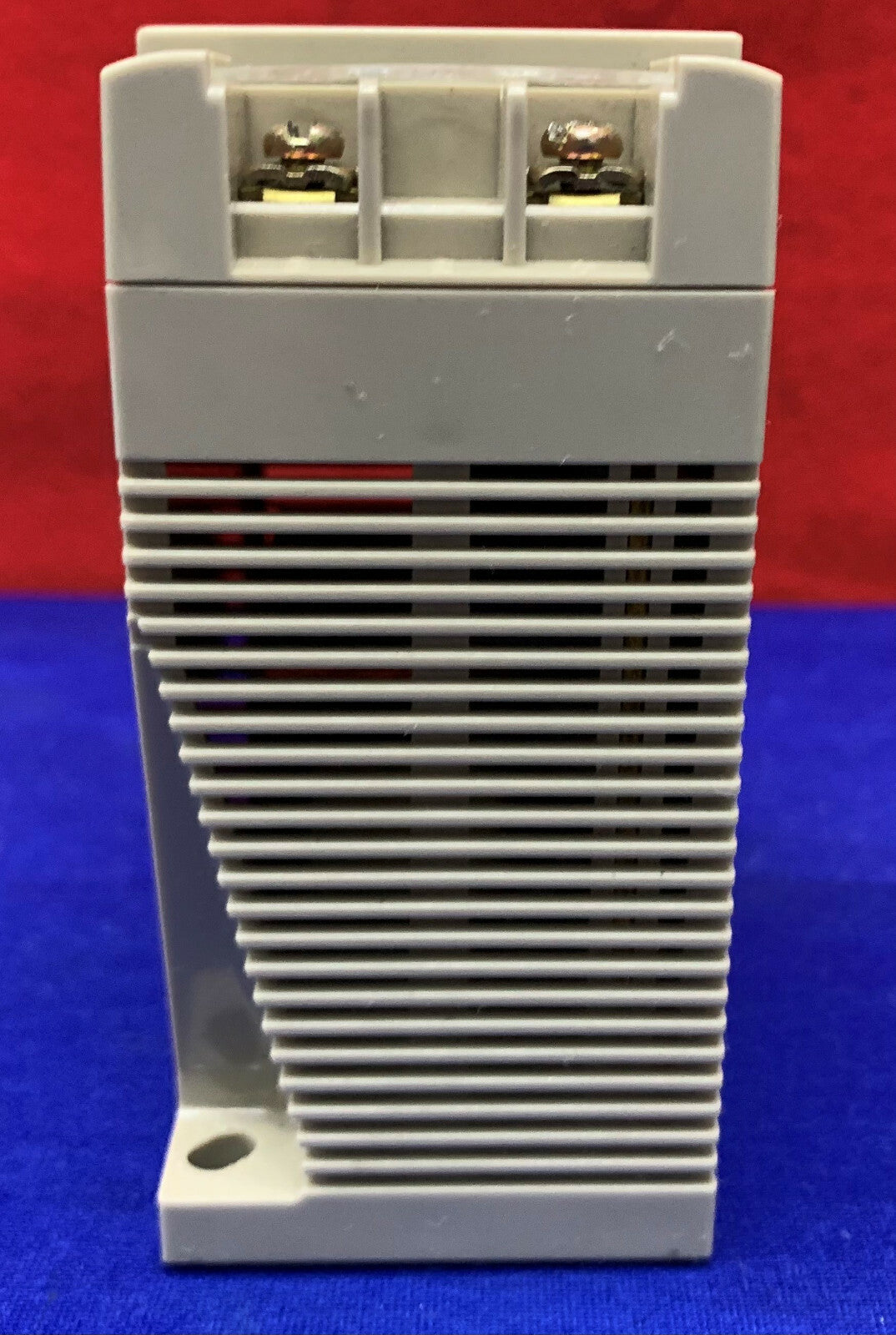 Alimentatore Omron S82K-01524