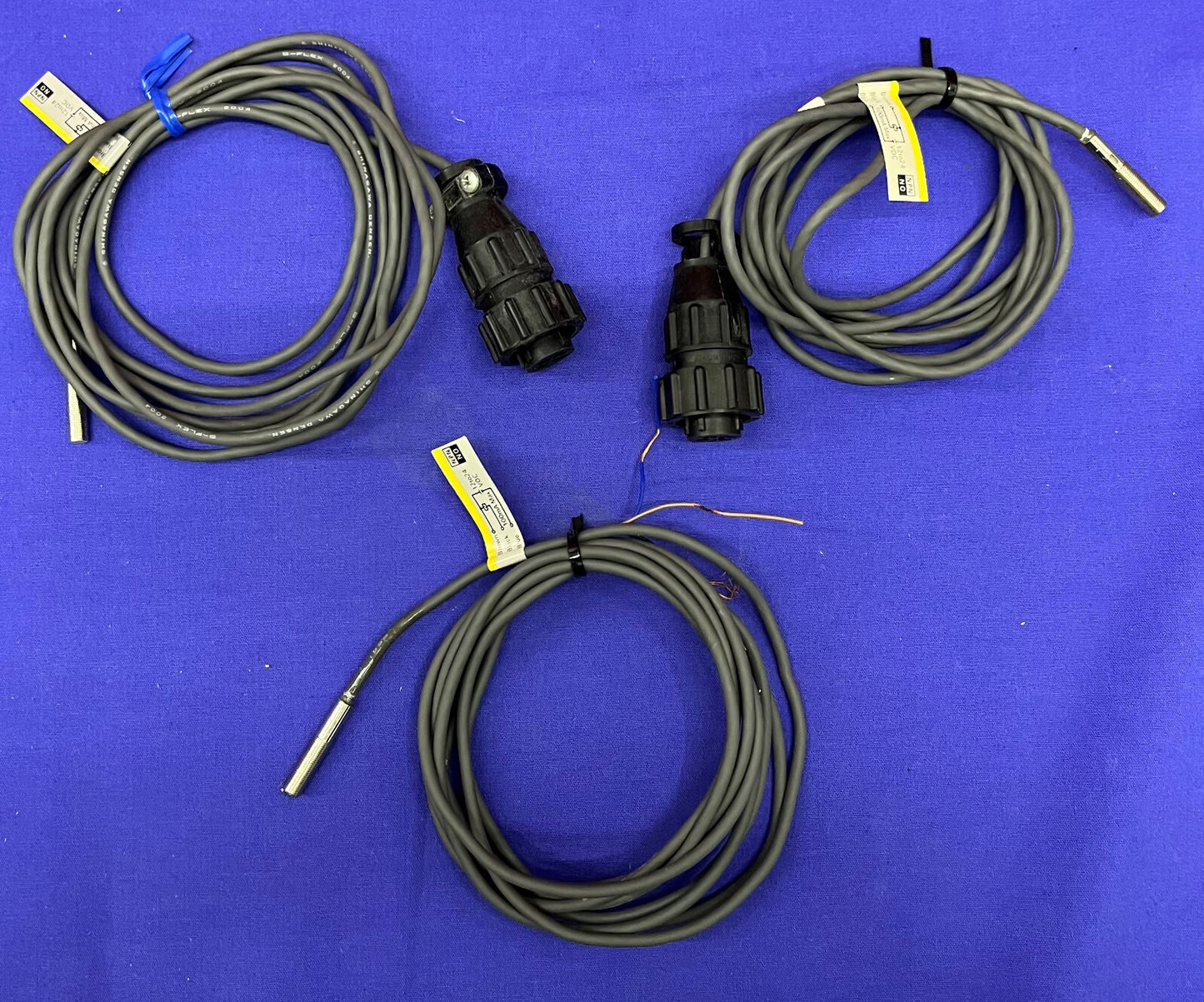 Lot of 3 Omron E2E-X1C1 Proximity Sensor