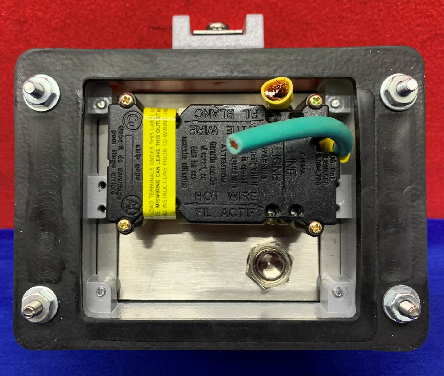 MENCOM 20AMP GFCI Panel Interface Connector GF20-NR-32 for Programming Devices