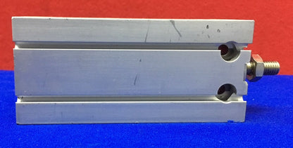 SMC CDU25-60D FREE MOUNT CYLINDER MAX PRESSURE 0.7 MPa