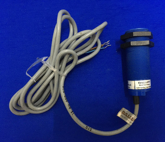 BALLUFF BCS 030 NO 1L 041 INDUCTIVE PROXIMITY SWITCH / SENSOR 10...30V DC