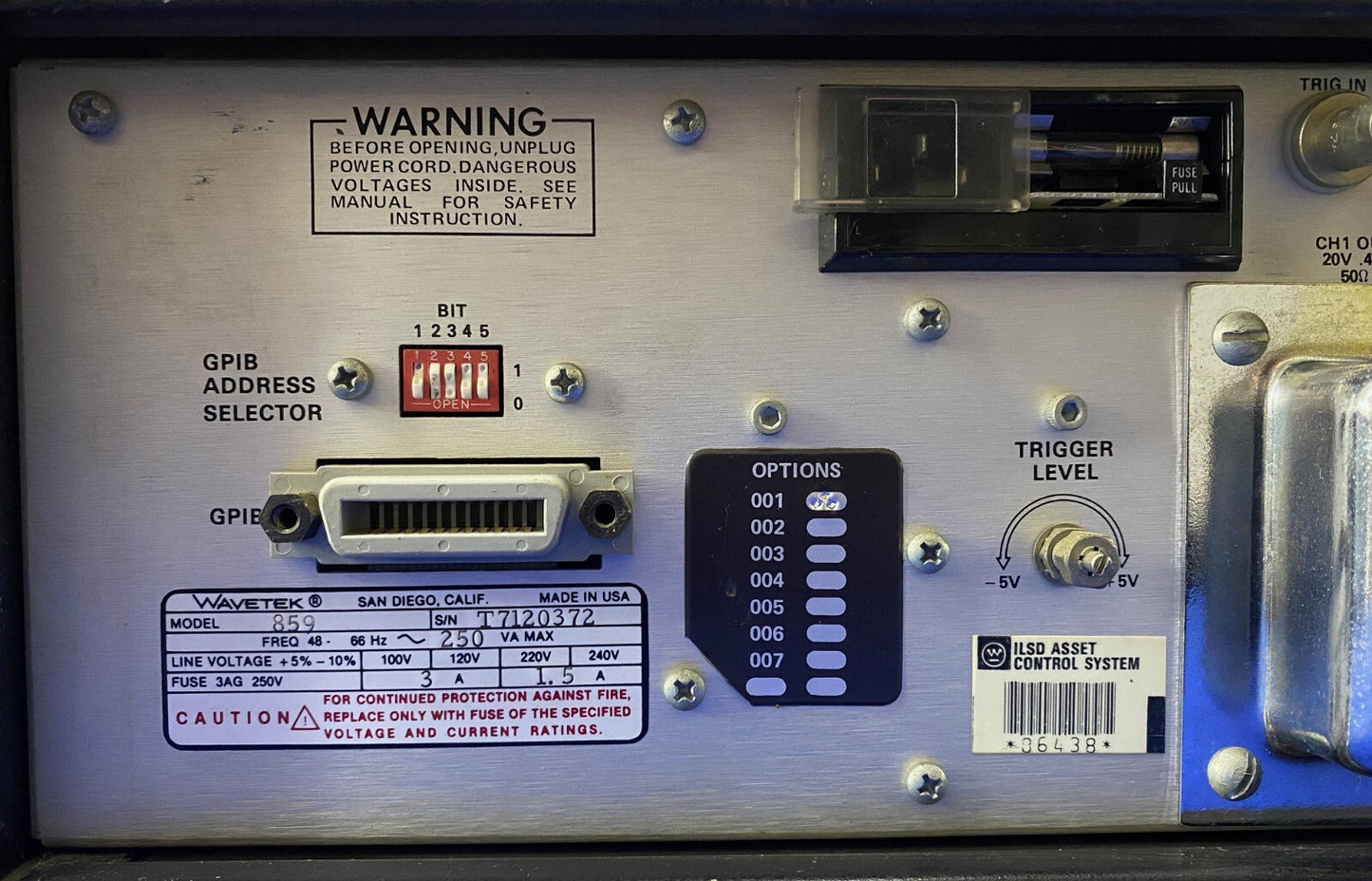 WAVETEK 859 PROGRAMMABLE PULSE GENERATOR -PARTS/REPAIR UNABLE TO TEST
