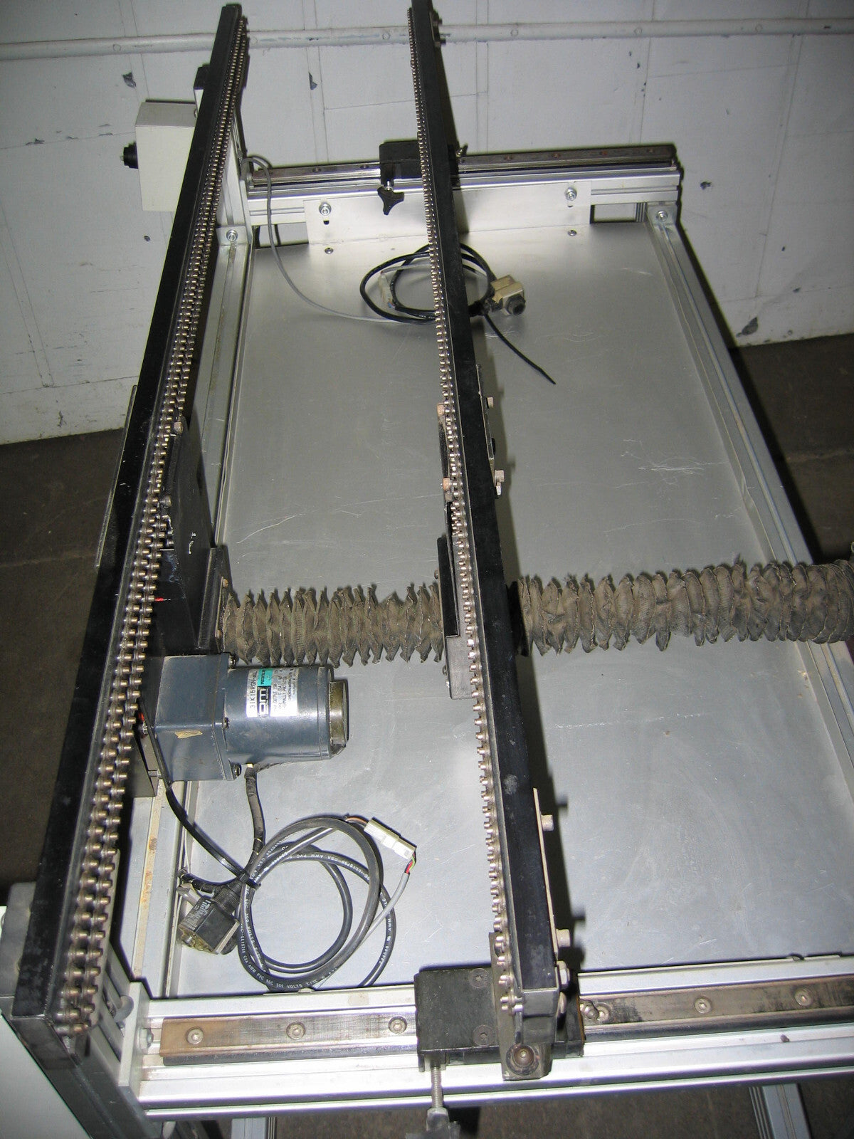 EDGE FEEDER CIRCUIT BOARD CONVEYOR CHAIN CONVEYOR ORIENTAL MOTOR SPEED CONTROL