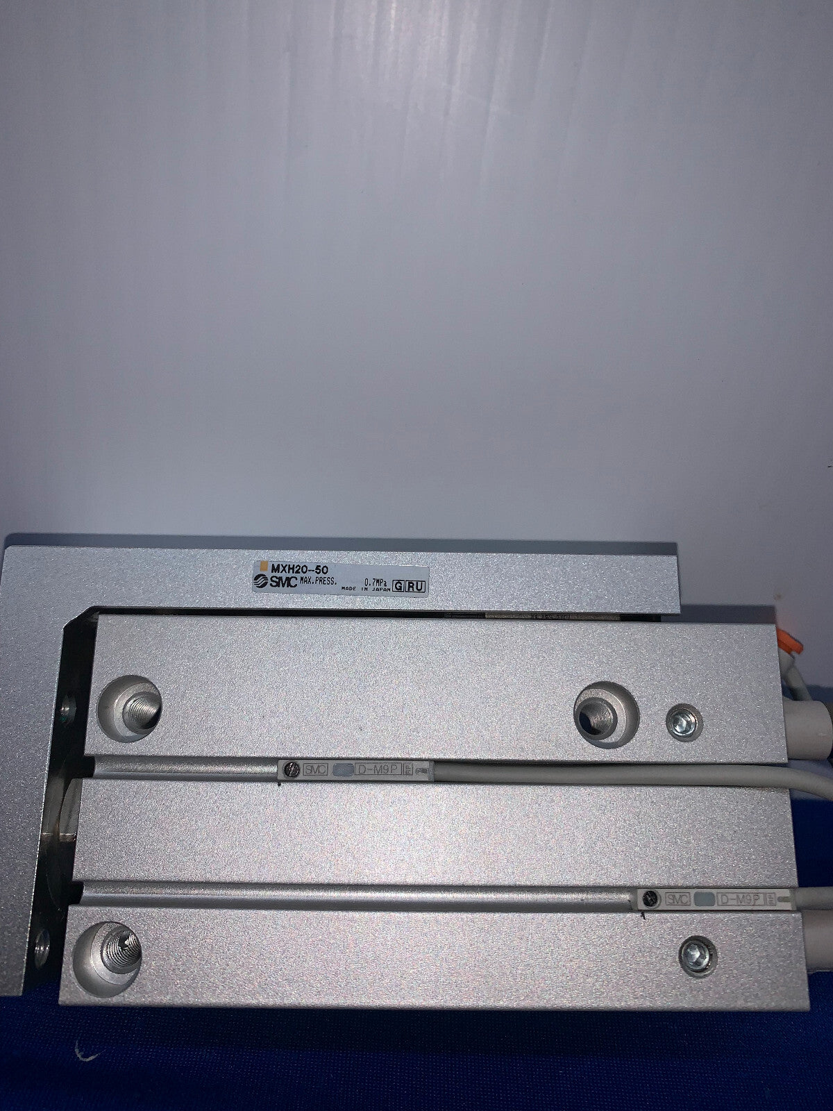 SMC MXH20-50 PNEUMATIC SLIDE
