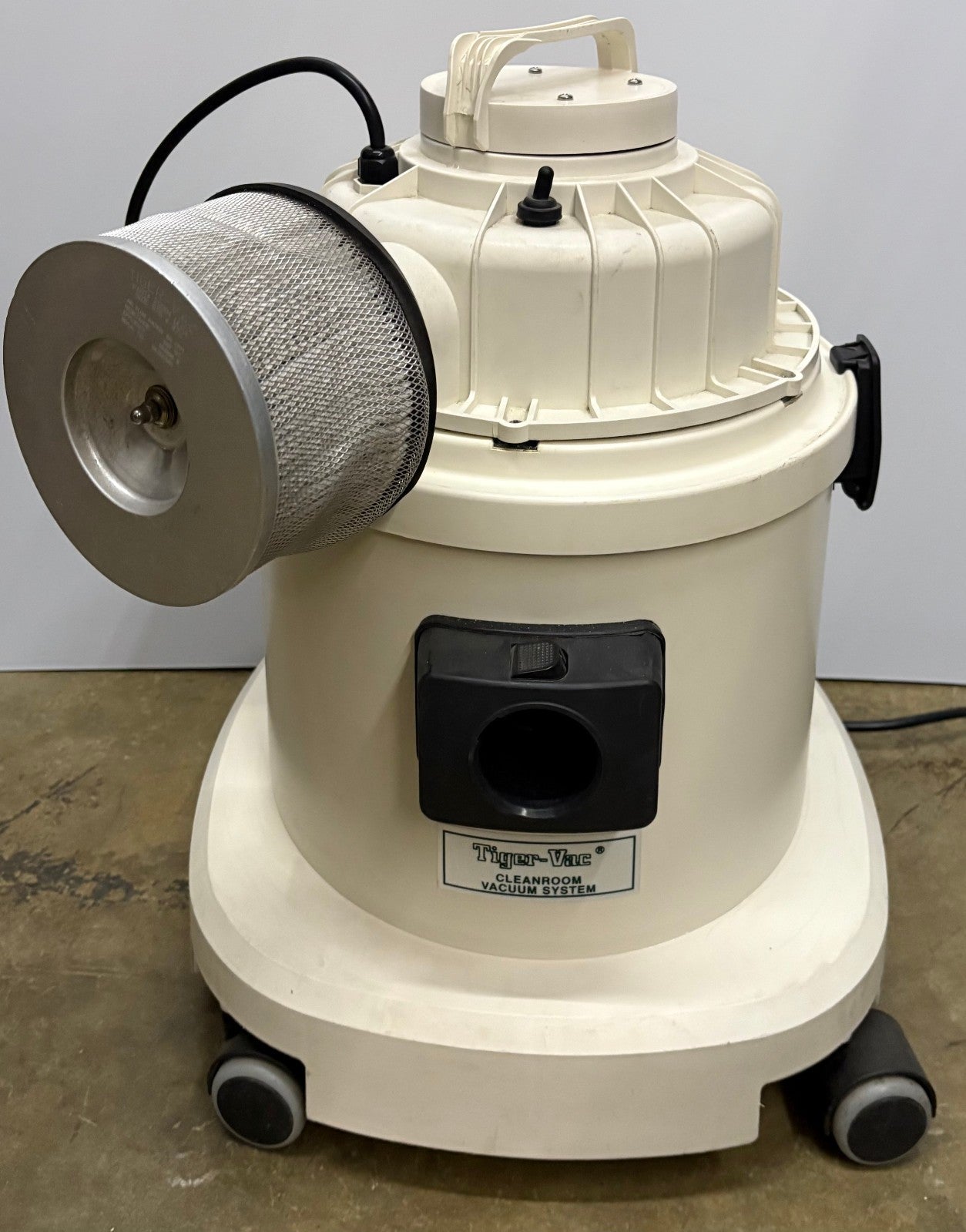 TIGER-VAC ®  CR-1 CLEANROOM VACUUM CLEANER ULPA FILTER 99.999% ON 0.12 MICRON