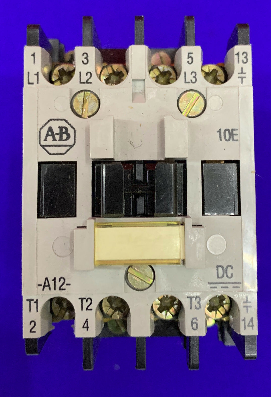 Allen-Bradley / Allen Bradley / AB 100-A12NZ*3 SER B CONTACTOR